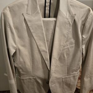 Bonobos Tan Suit - 38S, 29x29 Athletic Fit